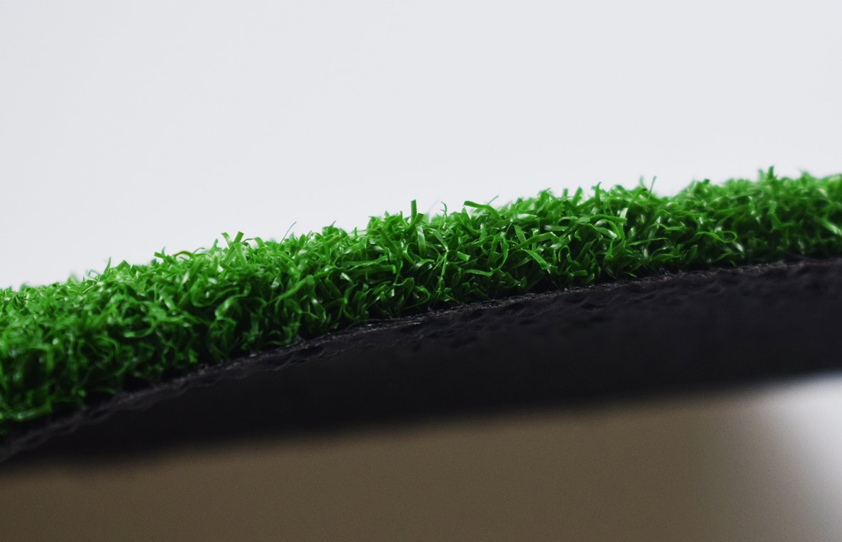 13MM HIGH DENSITY GREEN GOLF GRASS