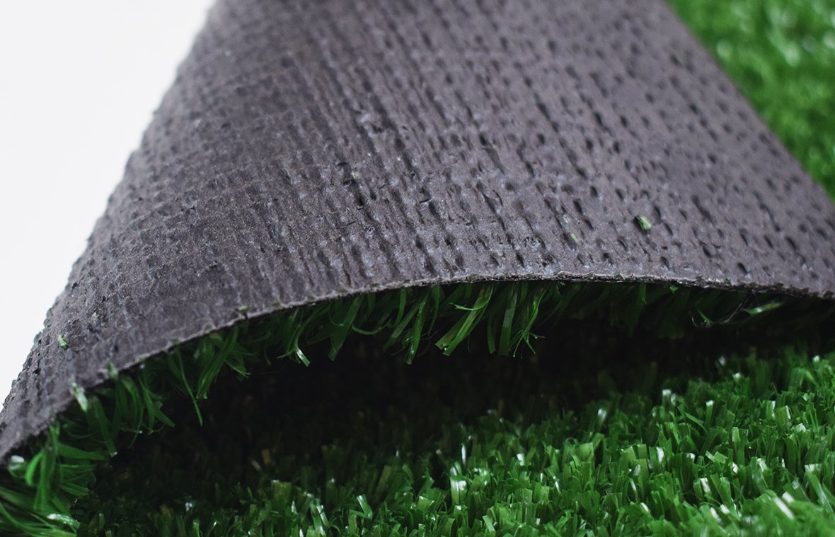 15MM HIGH DENSITY GREEN ARTIFICIAL GRASS